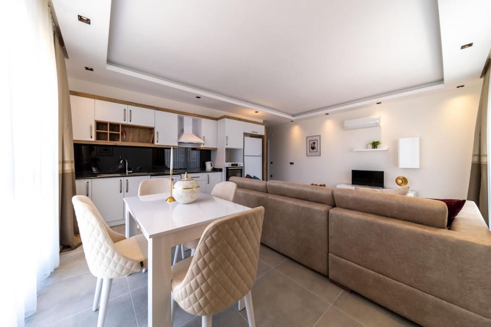 Аланья: Modern Apartment With Shared Sauna in Alanya