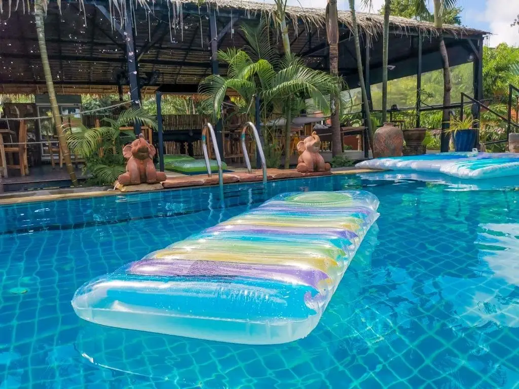 Муанг: Harmony Naturist Resort Rawai Phuket