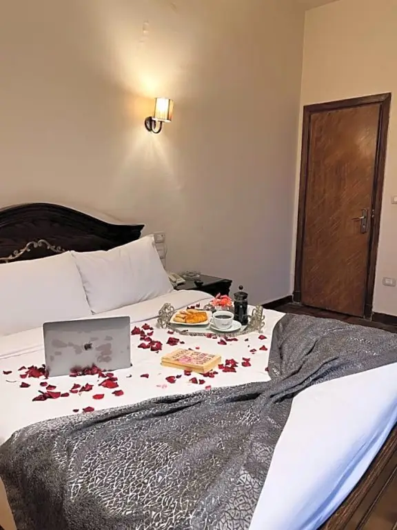 Александрия: Hyde Park House Hotel