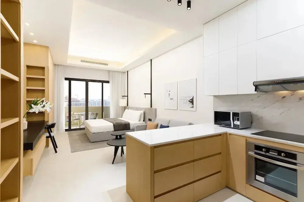 Дубай: Maison Privee - 5* Resort stay on Palm Jumeirah w/ Sea View