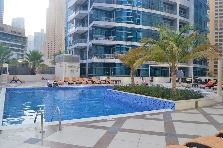 Дубай: Ascapes Bay Central West Tower