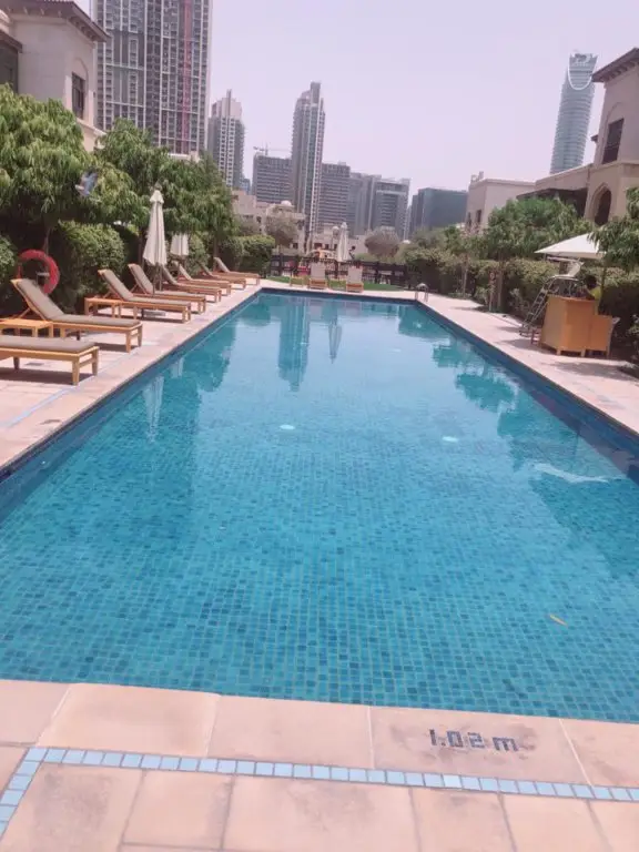 Дубай: Luxurious Stay in Dubai Downtown