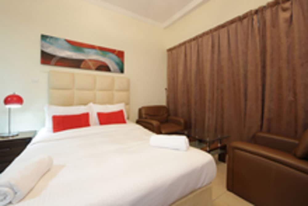 Дубай: Beautiful Studio Walking Distance to Dubai Mall