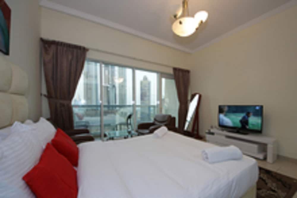Дубай: Beautiful Studio Walking Distance to Dubai Mall