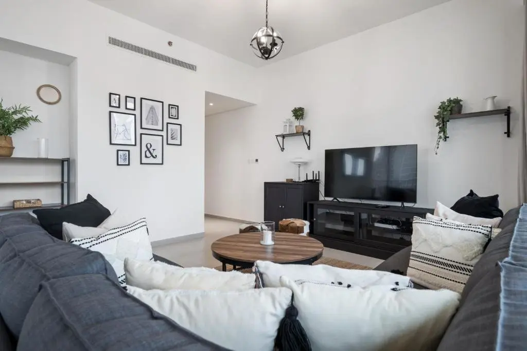 Дубай: Monty - Breathtaking City Views From DT Apt with Terrace