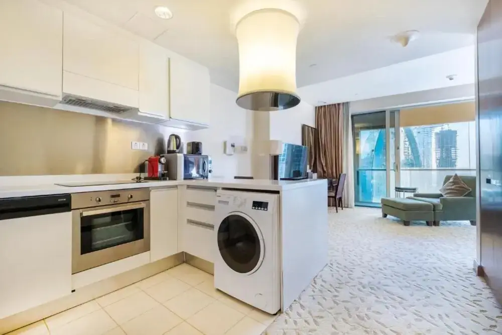 Дубай: Luxury residence at Fashion Avenue Dubai Mall
