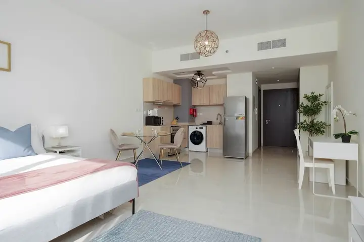 Дубай: Lux BnB I AG Tower I Canal Views