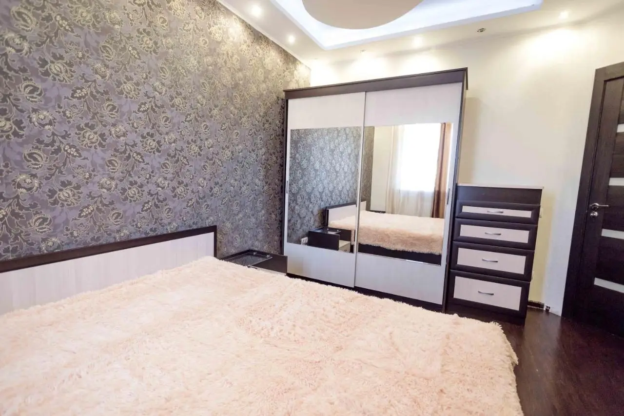 Тюмень: Gazovikov 33 Akvapark Evropeyskiy