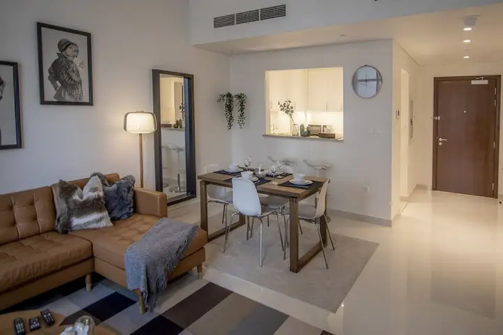 Дубай: Elegant Apt With Balcony Minutes from Burj Khalifa