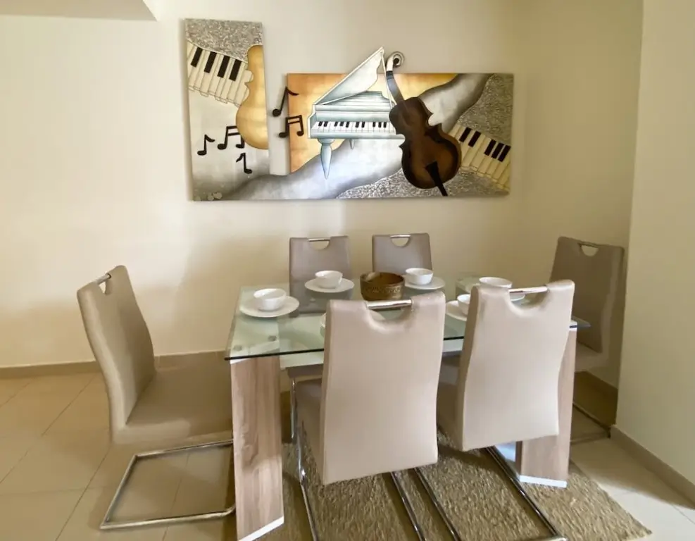 Дубай: Modern 2BR Apartment with views close to JBR Beach