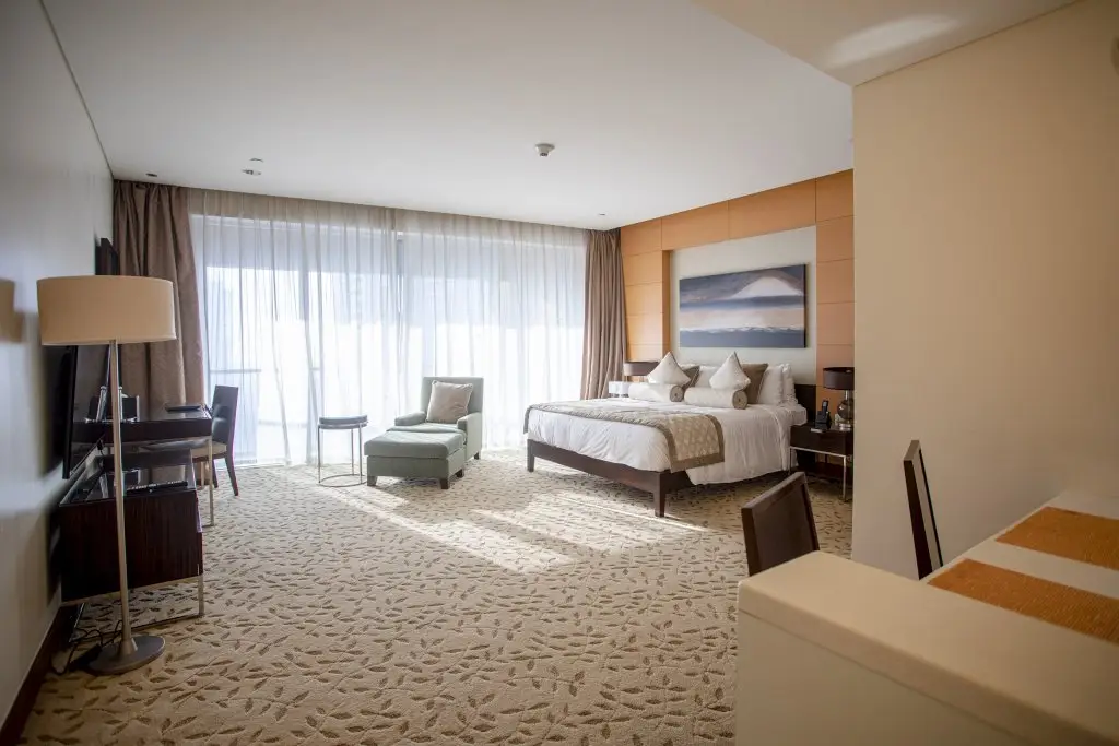 Spacious Studio Partial Burjview at The Address Dubai Mall — фото 1
