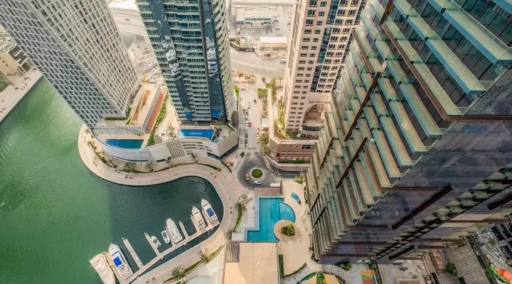 Дубай: LUX Holiday Home - Marina Gate 1
