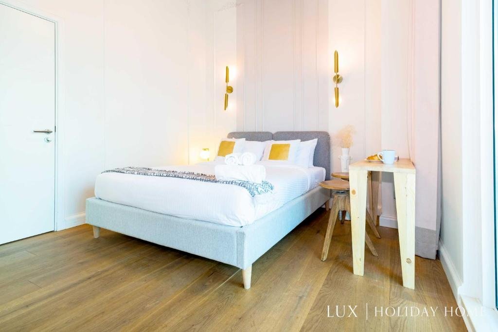 Дубай: LUX  Marina Promenade Penthouse suite