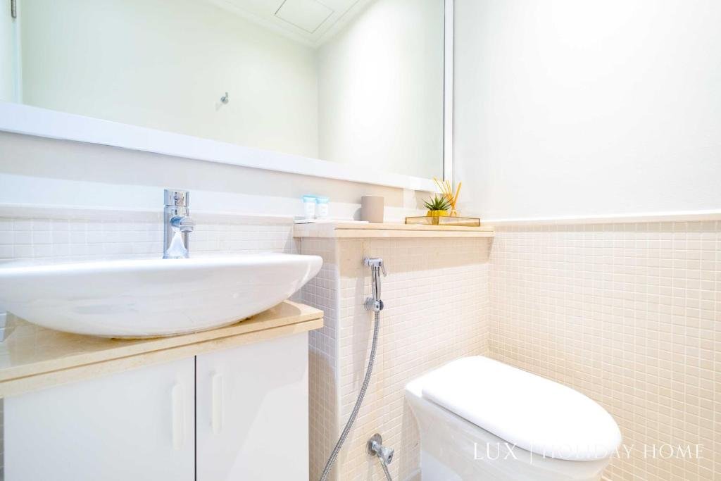 Дубай: LUX  Marina Promenade Penthouse suite