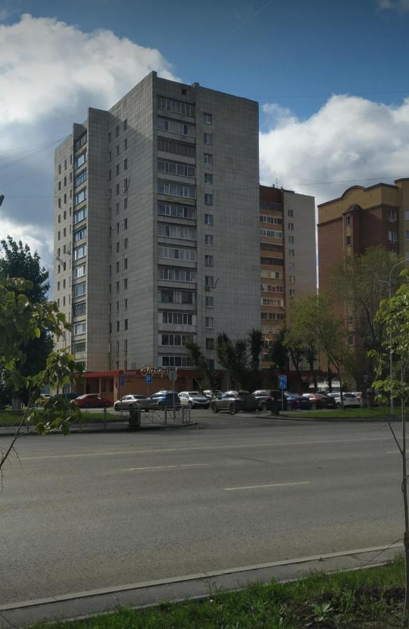 Тюмень: Уютные апартаменты в Центре города