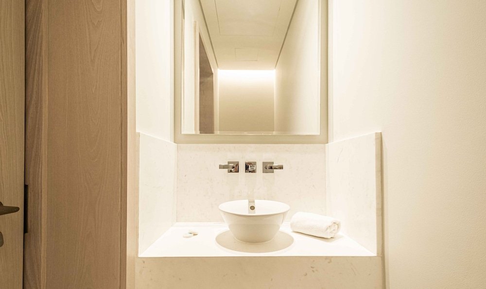 Дубай: LUX Iconic Views at The Palm Tower 6