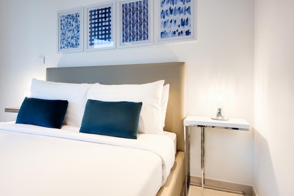 Дубай: Smart and Contemporary Apt With Burj Khalifa View