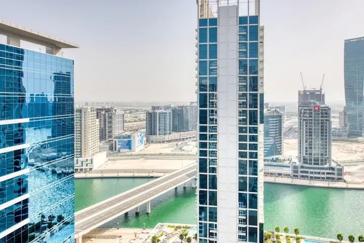 Дубай: Smart and Contemporary Apt With Burj Khalifa View