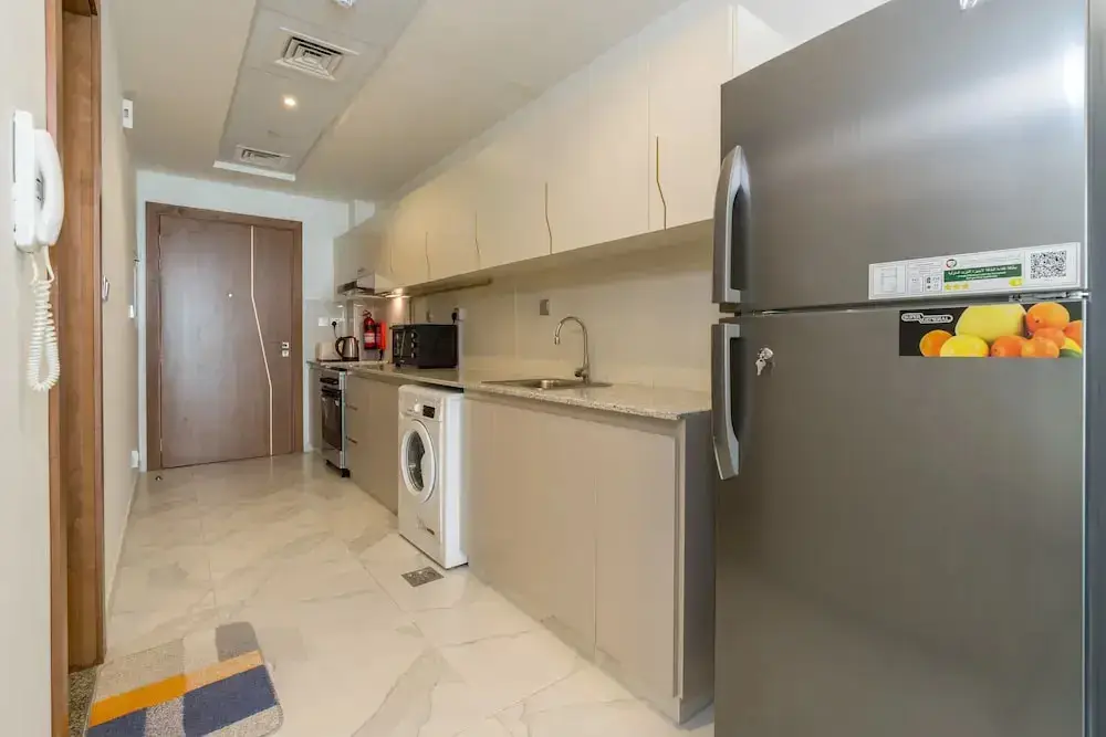 Дубай: Brand new studio with balcony in Business Bay