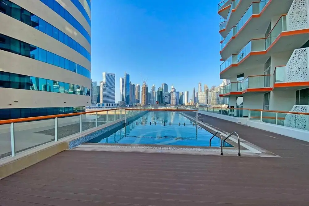 Дубай: Brand new studio with balcony in Business Bay