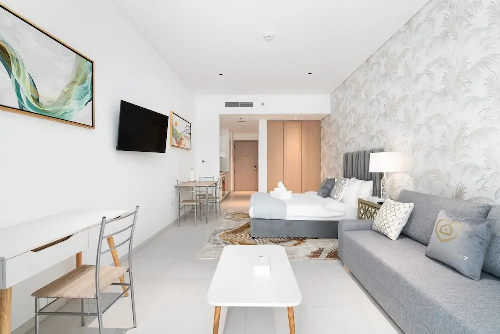 Дубай: GLOBALSTAY. New Marquise Square Building in Business Bay