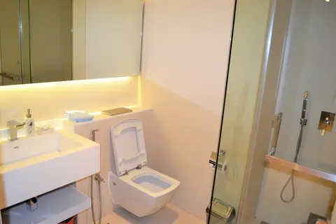AST - Modern studio flat with balcony — фото 1