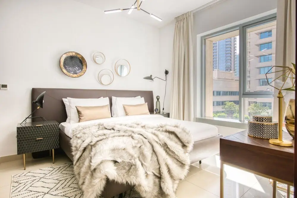 Дубай: Radiant Urban Retreat With Iconic Burj Khalifa Vws