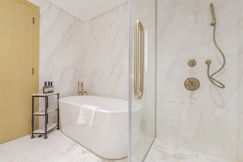 Дубай: Monty Holiday Home - Luxury Meets Comfort Apt With Panoramic City View