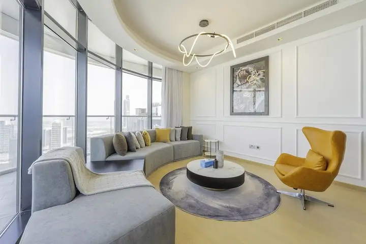 Дубай: Monty Holiday Home - Luxury Meets Comfort Apt With Panoramic City View