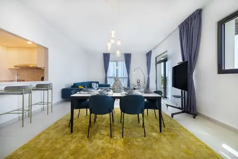 Maison Privee - Exclusive Luxury 3BR Apt with scenic views of Burj Al Arab — фото 1