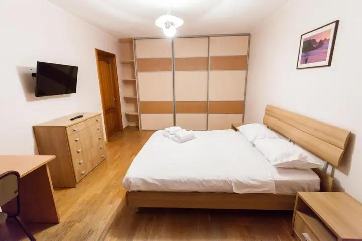 Тюмень: Apartment on Energetikov 53/3