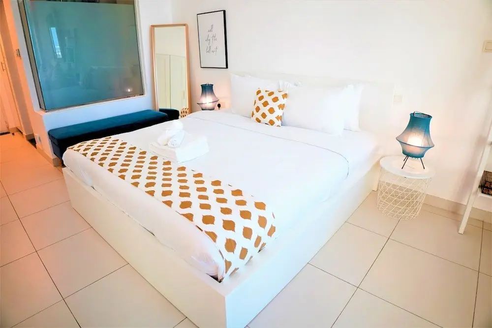 Дубай: Luxury on the Palm with Marina view balcony