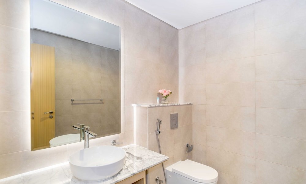 Дубай: LUX The Paramount Sea View Suite