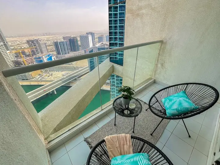 Дубай: HiGuests - DAMAC Maison Prive Tower A