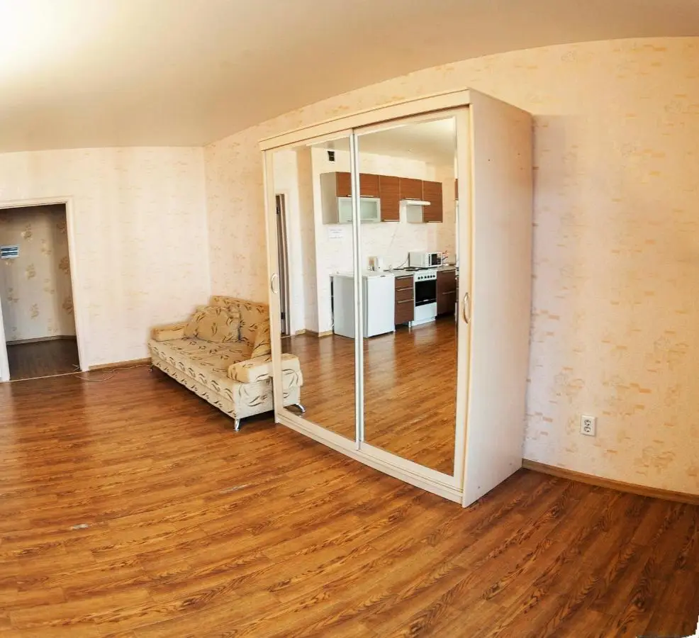 Тюмень: Apartment-Studio in City centre on 50 Let VLKSM 13