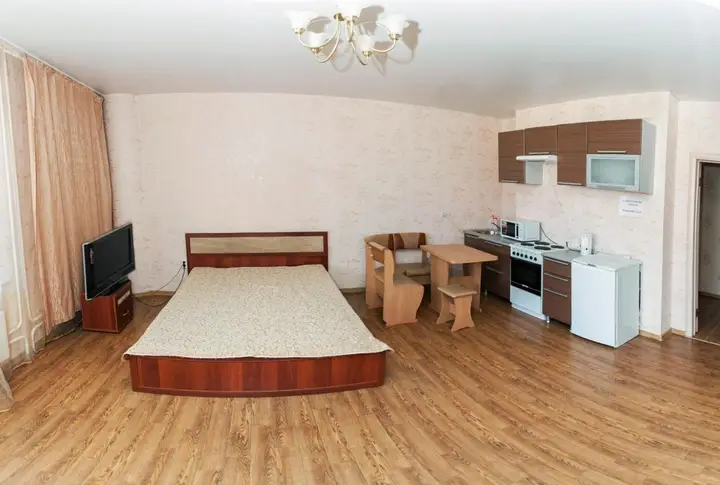 Тюмень: Apartment-Studio in City centre on 50 Let VLKSM 13