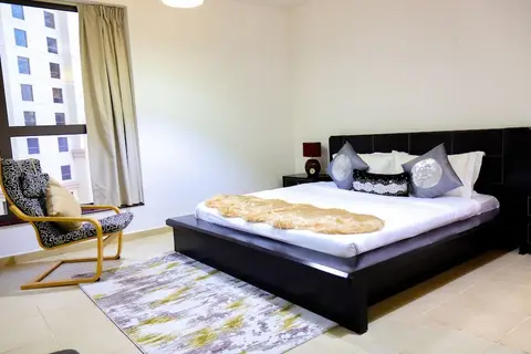Spacious 1 Bedroom Apartment in Murjan 1 — фото 1