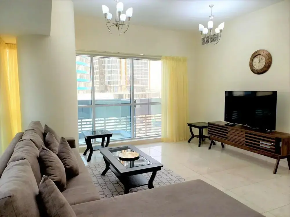 Дубай: Gorgeous Business Bay Apartment with Balcony