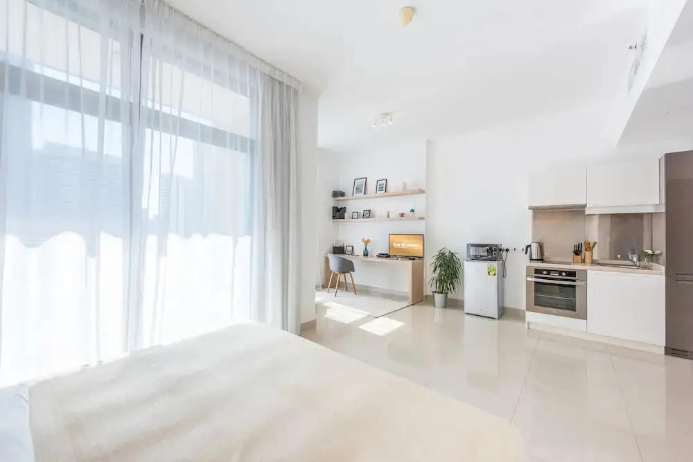 Дубай: Elegant Stylish Studio in Downtown Bnbme Homes