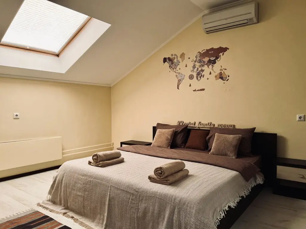 Воронеж: Rental Family Rooms (Рентал Фэмили) на улице 25 Октября