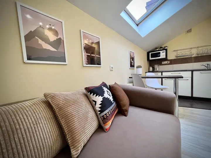Воронеж: Rental Family Rooms (Рентал Фэмили) на улице 25 Октября