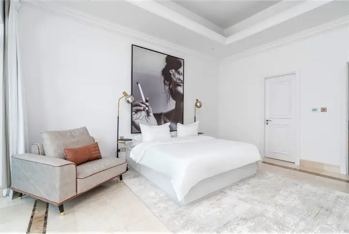 Дубай: Seaview Penthouse with Private Gym & Outdoor Pool