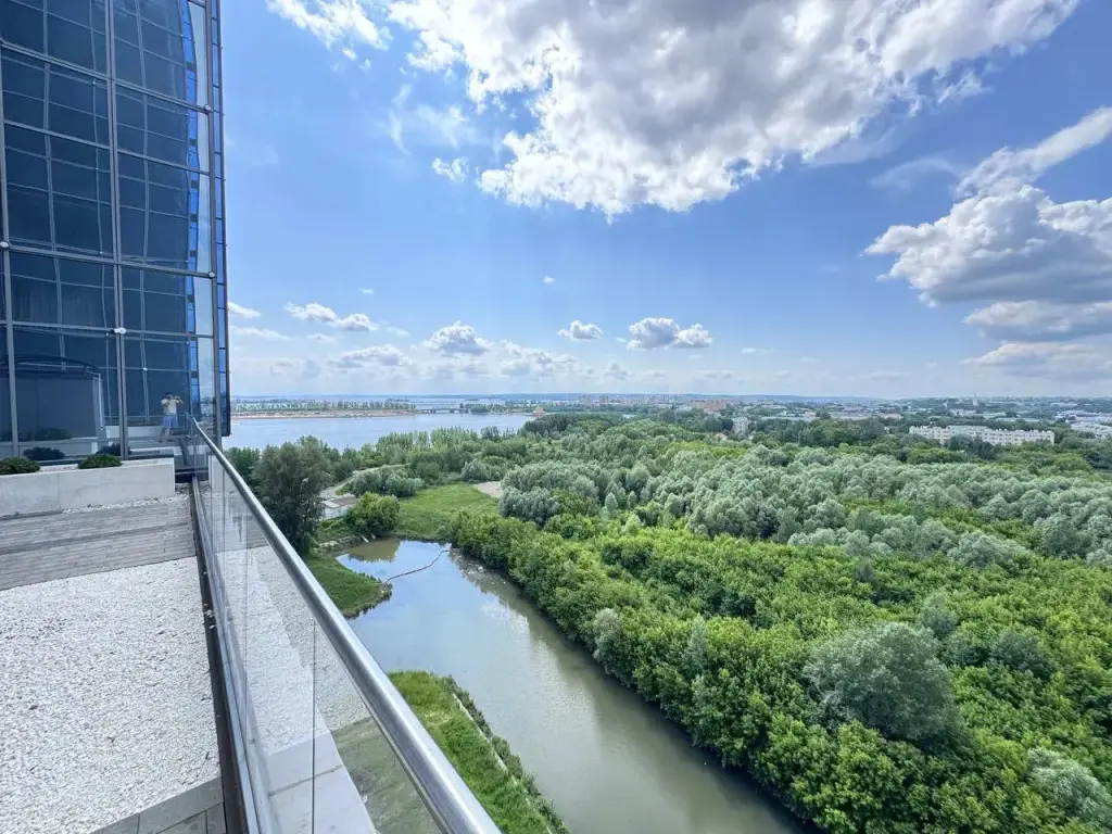 Казань: Апартаменты De Lux panorama с Видом на Кремль