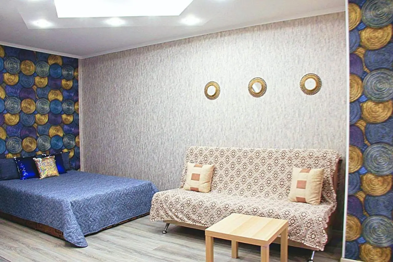 Тюмень: Apartment On 50let Oktyabrya 3/1
