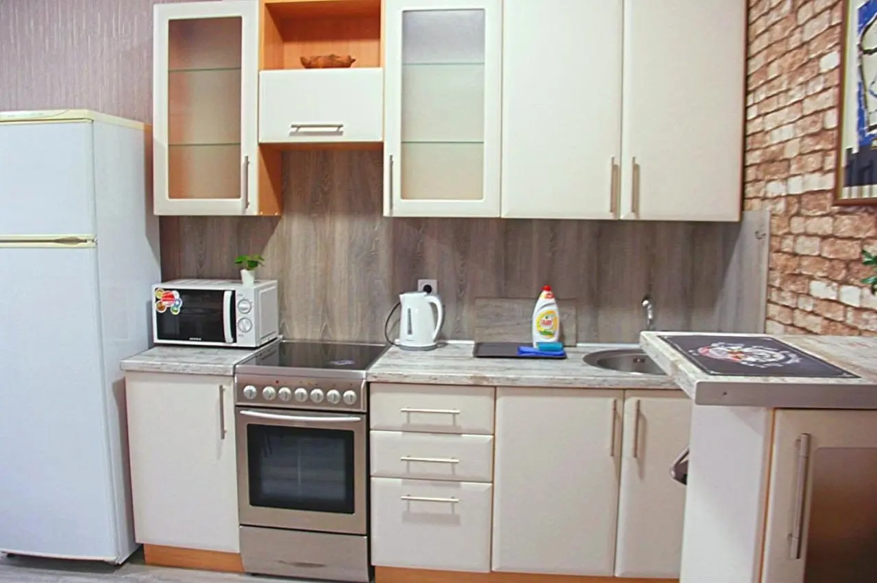 Тюмень: Apartment On 50let Oktyabrya 3/1