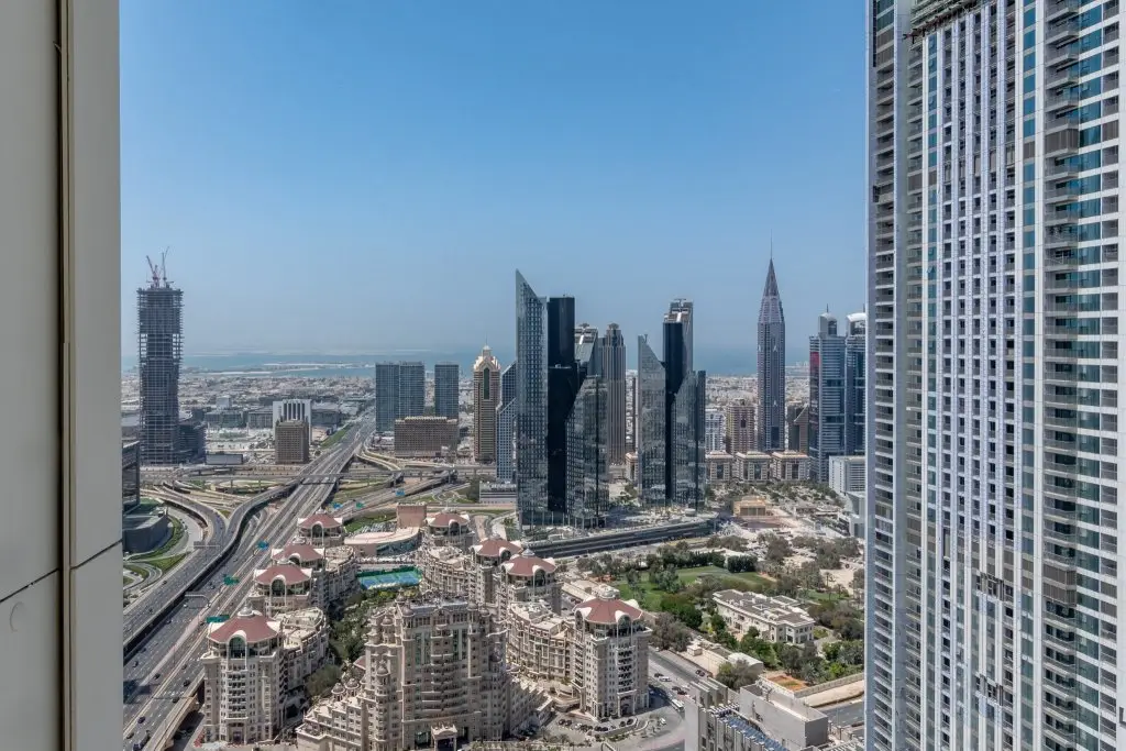 Апартаменты Silkhaus Spacious 2bdr In Downtown Center With Balcony — фото 1