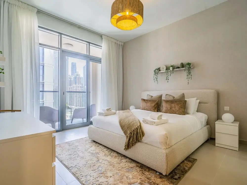 Дубай: Monty Holiday Home - Serene & Modern Apartment With Burj Khalifa View