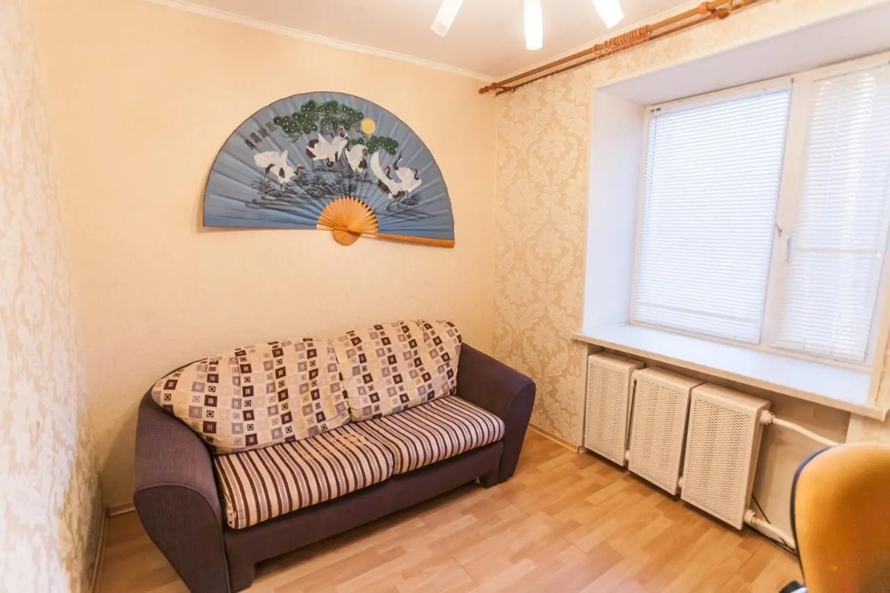Тюмень: 4-bedroom Apartments