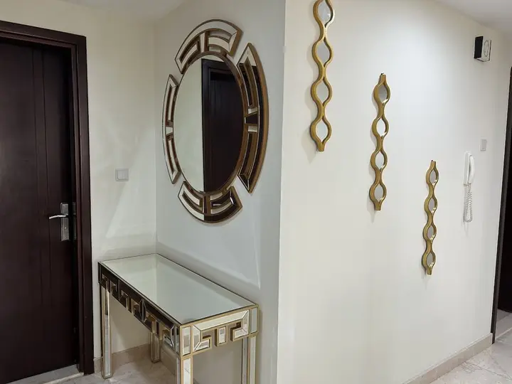 Дубай: Incredible Living With Balcony In Business Bay