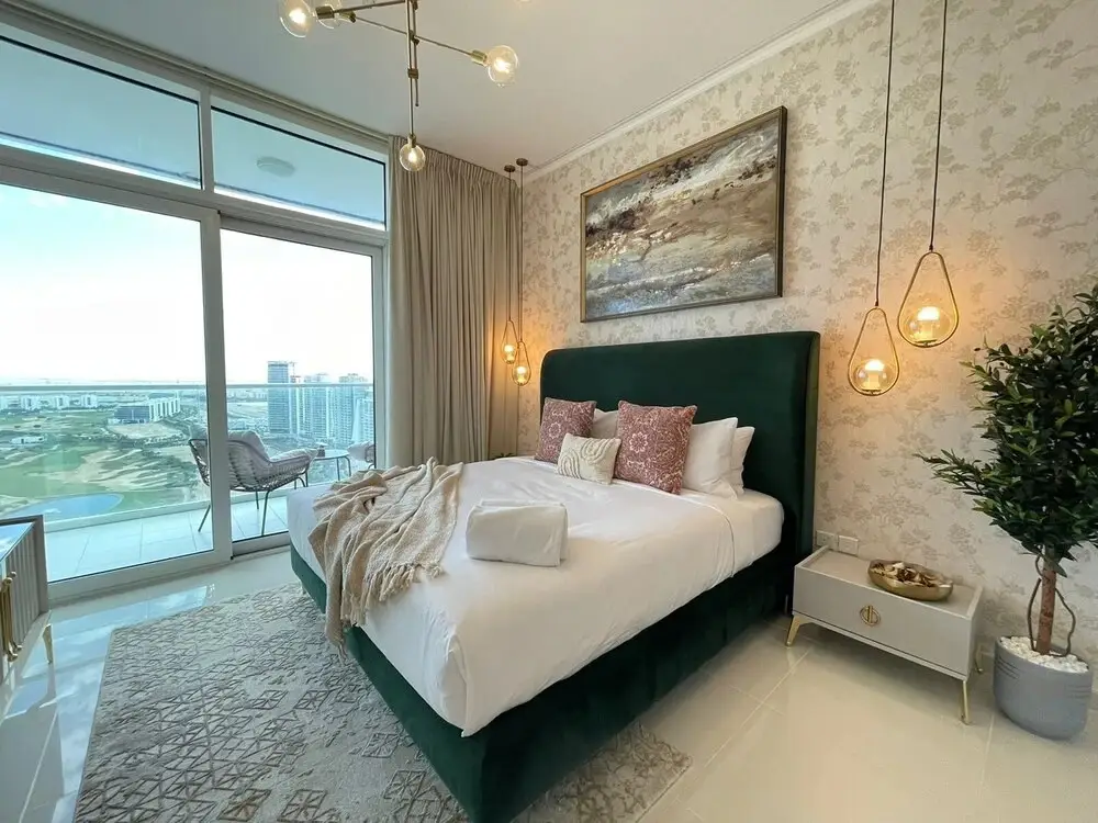 Дубай: Damac Hills Studio with City View